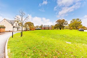 Photo 18- click for photo gallery